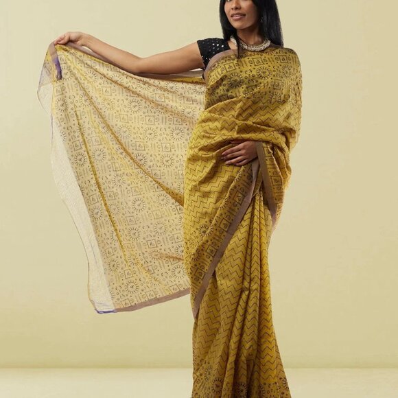 Mustard Yellow & Black Mangalagiri Silk Saree | Muvvas Boutique - Picture 2 of 5